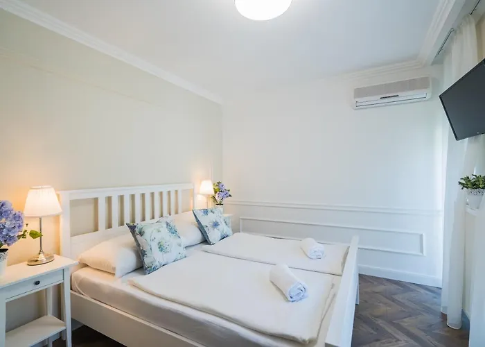 森格别墅酒店 *