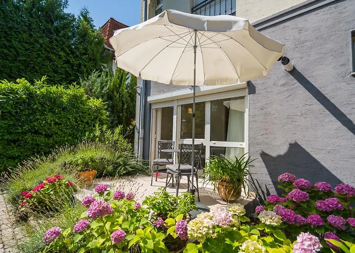 森格别墅酒店 公寓 *